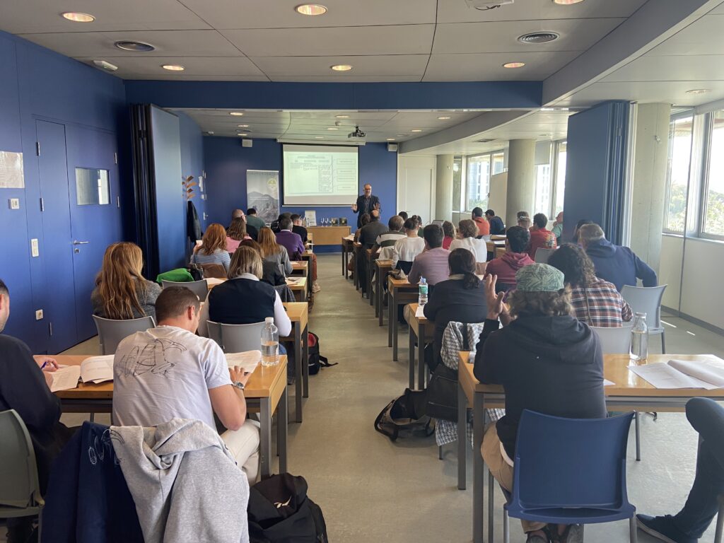 jornada informativa cv activa valencia